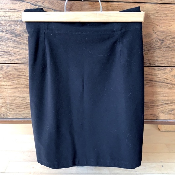 2/$30❤️ EILEEN FISHER Little Black Skirt - Picture 1 of 7